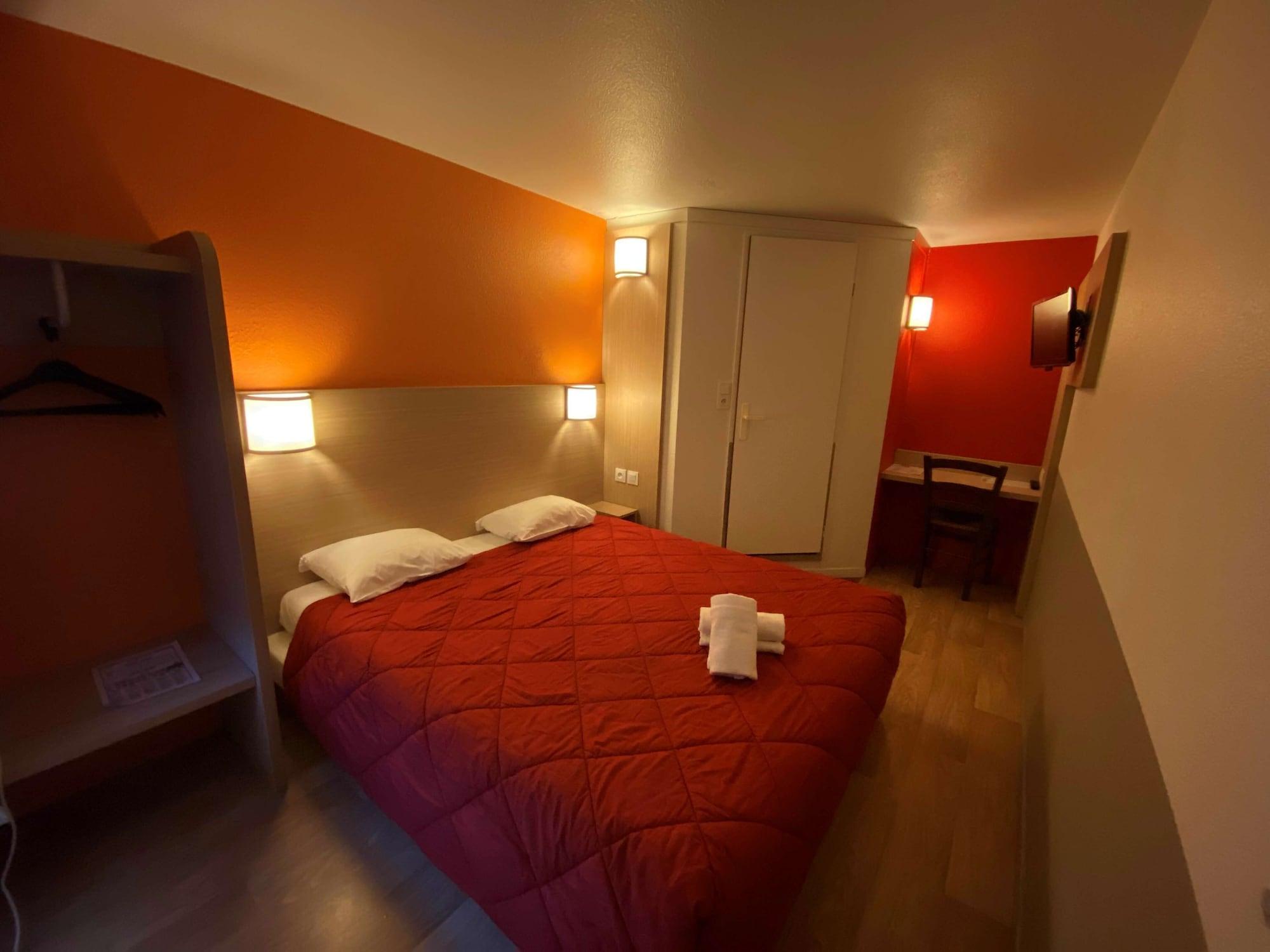 Classic Hotel - Fontenay-Trésigny Εξωτερικό φωτογραφία