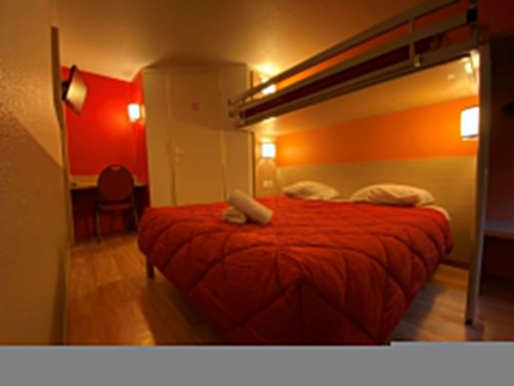 Classic Hotel - Fontenay-Trésigny Εξωτερικό φωτογραφία