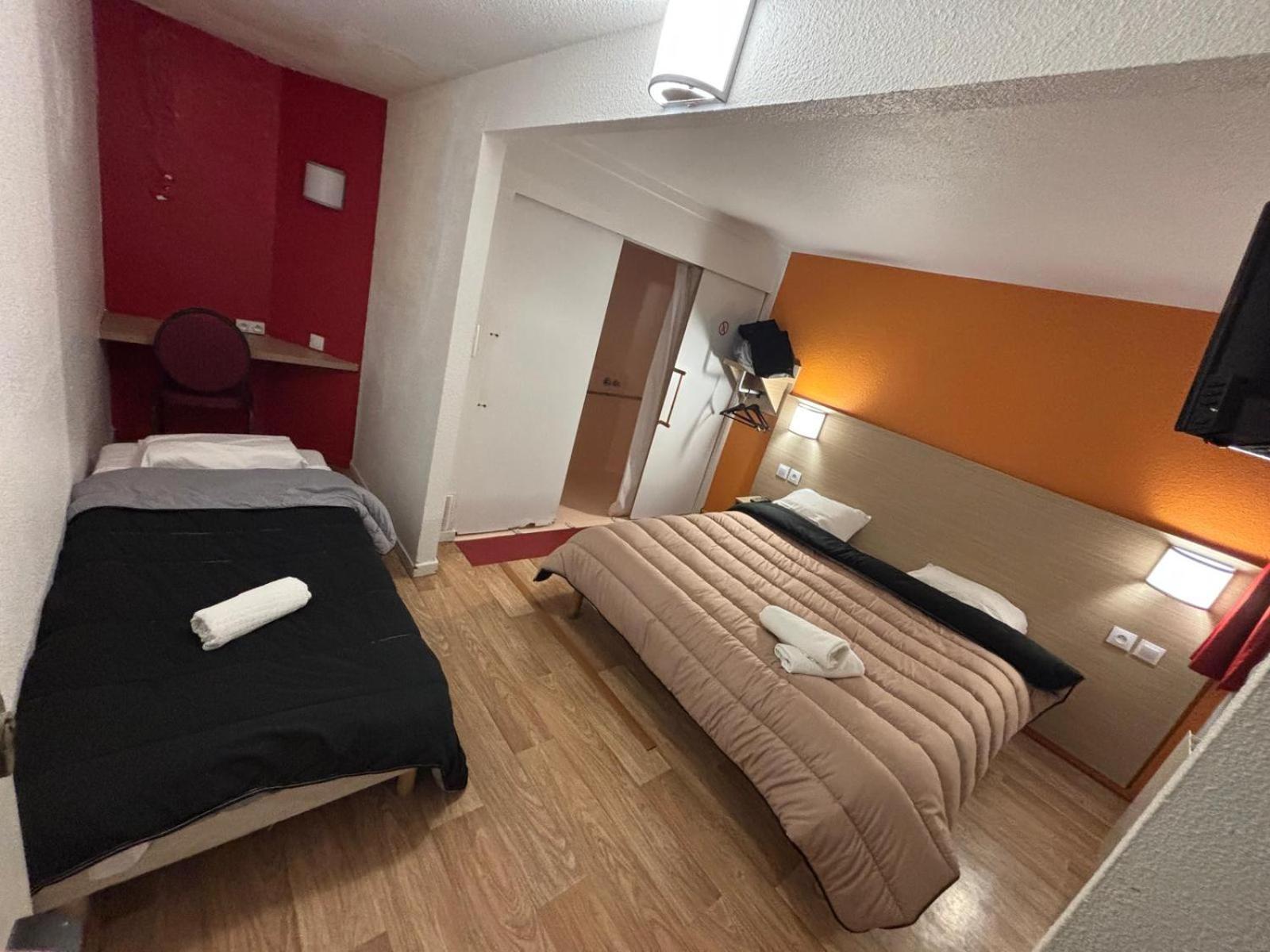 Classic Hotel - Fontenay-Trésigny Εξωτερικό φωτογραφία