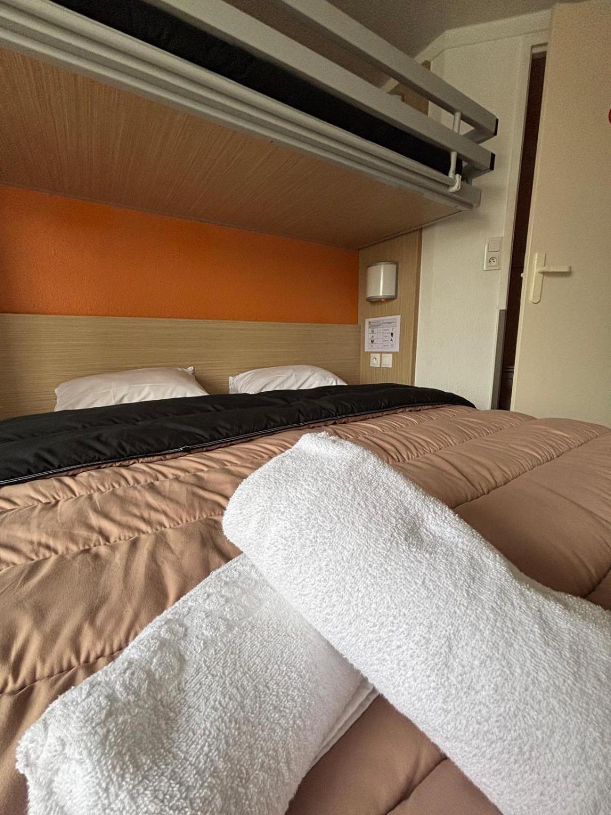 Classic Hotel - Fontenay-Trésigny Εξωτερικό φωτογραφία