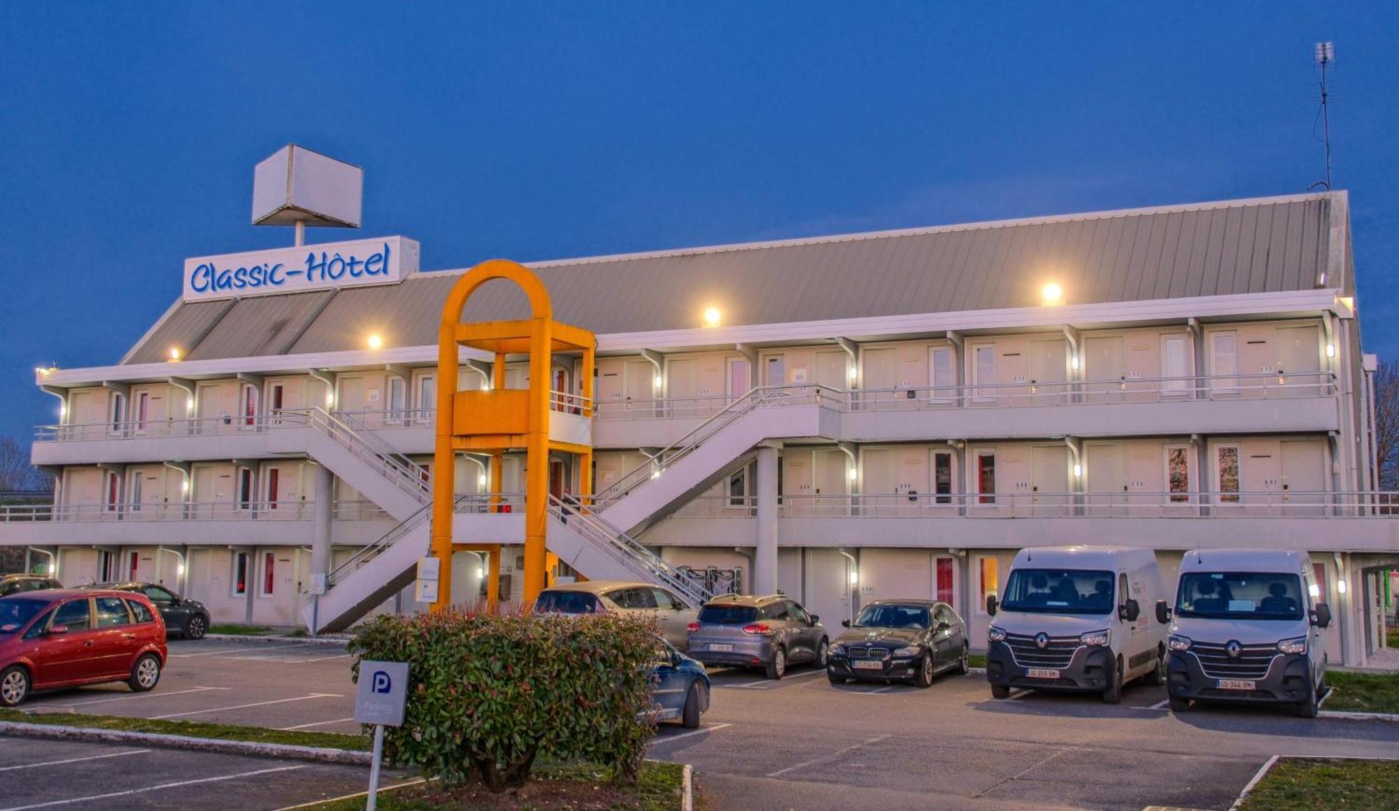 Classic Hotel - Fontenay-Trésigny Εξωτερικό φωτογραφία